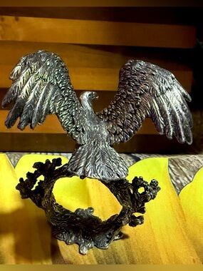 Vintage Reed and Barton Napkin Ring 1824 Collection Eagle Silver Plate
